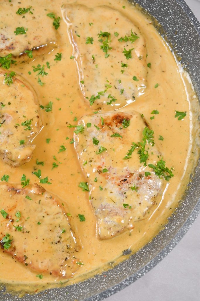 pork chops in sauce